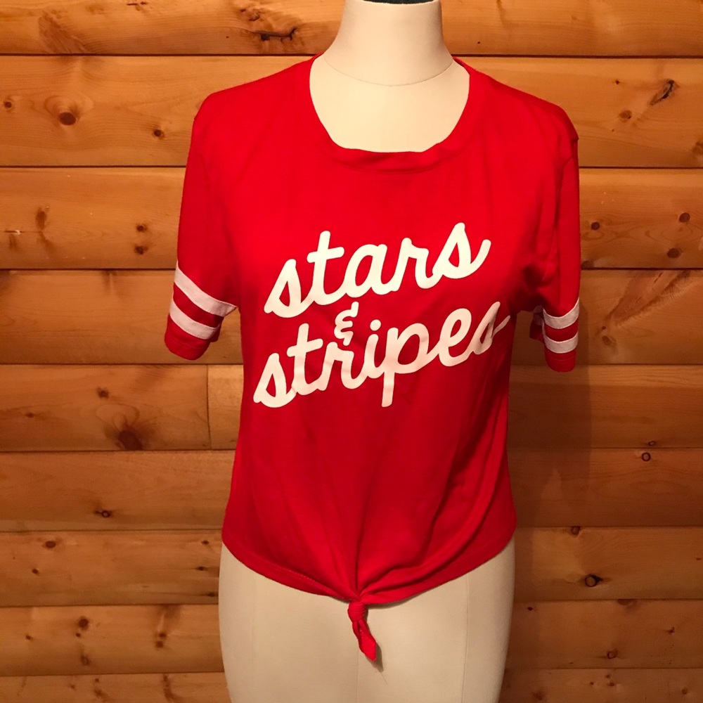 🛍 Cold Crush crop top EUC